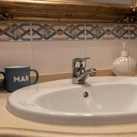 Lua Do Mar - T2 - Piscina - Fte Ao Mar- Nazaré